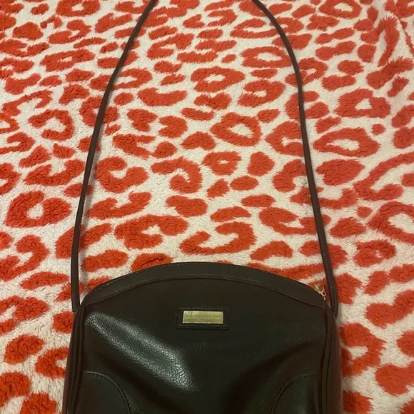 Liz Claiborne Black Crossbody Bag - Picture 2 of 5